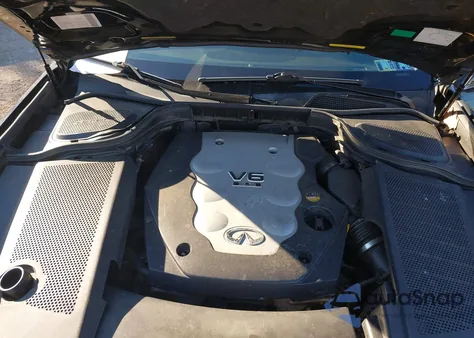 2006 Infiniti M35X z USA, uszkodzony, nr VIN JNKAY01F06M257630